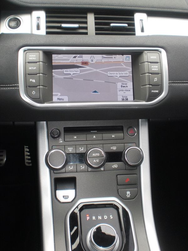 forråde Stikke ud toksicitet Système GPS pour Range Rover Evoque - AUTOTEC - AUTOTEC